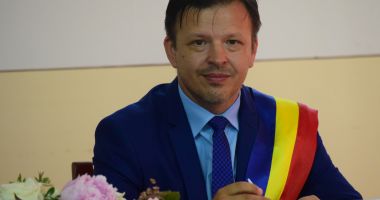 Stire din Politică-Administrație : Edilul Viorel Ionescu: "La Hârșova este nevoie de suplimentarea forțelor de ordine!"