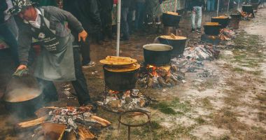 Stire din Politică-Administrație : Festival pescăresc de amploare la Hârșova: concursuri, artă și voie bună!