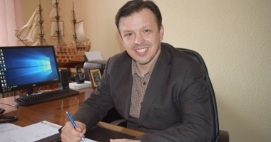 Stire din Politică-Administrație : "Orașul Hârșova a primit finanțare pentru cinci proiecte prin programul PNDL"