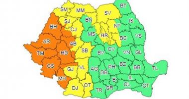 Cod portocaliu de furtuni în 10 județe. ANM a emis și o avertizare cod galben - 2