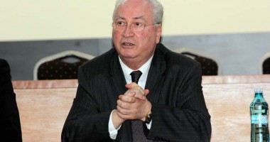 Stire din Politică-Administrație : "O înțelegere între PNL și PDL nu ar fi posibilă, cel puțin patru-cinci ani de aici încolo"