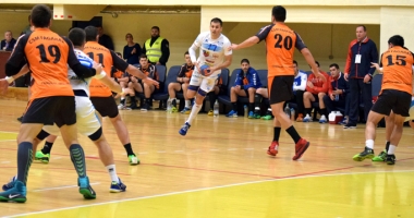 Stire din Sport : HC Dobrogea Sud s-a reunit fără "principalul" Djordje Cirkovic