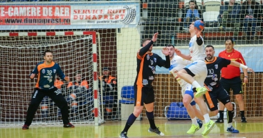 Stire din Sport : HC Dobrogea Sud, sigură de calificarea în cupele europene. "Orice victorie va fi un bonus!"
