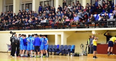 Stire din Sport : E oficial! Fanii vor putea susține HCDS-ul în următorul meci din Sala Sporturilor