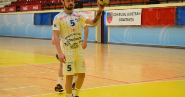 Stire din Sport : HC Dobrogea Sud are un jucător convocat la naționala României
