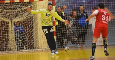 Stire din Sport : HC Dobrogea Sud  a împrumutat un portar  la CSM Făgăraș