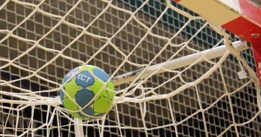 Stire din Sport : HC Dobrogea Sud a spart gheaţa! Victorie importantă cu CSM Ploieşti
