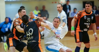 Stire din Sport : HC Dobrogea Sud, obligată  să învingă pe HC Odorhei