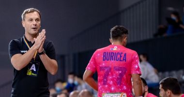 Stire din Sport : HC Dobrogea Sud acuză arbitrajul din derby-ul cu Dinamo. „Cum e posibil aşa ceva?”