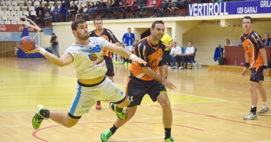 Stire din Sport : HC Dobrogea Sud joacă ultimul meci din 2016  la Suceava