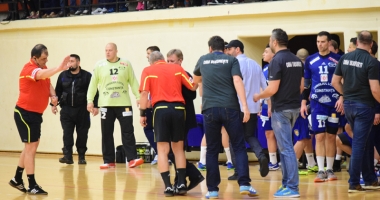 HC Dobrogea Sud, remiză dramatică cu CSM București - 6