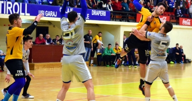 Stire din Sport : HC Farul, victorie la scor de maidan