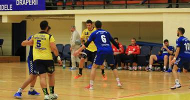 GALERIE FOTO / Handbal: HC Farul, victorie cu Poli Unistil Iași, scor 29-24 - 8