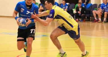 Stire din Sport : HCM Constanța se apropie în forță de fotoliul de lider