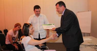 Stire din Social : Se reia programul "Heineken  pentru Comunități"