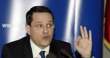 Stire din Eveniment : "E momentul unui parteneriat onest între SRI și toate instituțiile statului"