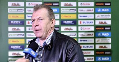 Stire din Sport : Hemult Duckadam, atac la guvernanți: "Sunt o rușine"