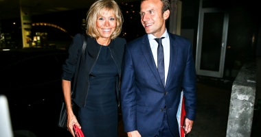 GALERIE FOTO. Femeia din spatele lui Emmanuel Macron. Profesoară de Artă Dramatică, cu 25 de ani mai în vârstă ca el - 6