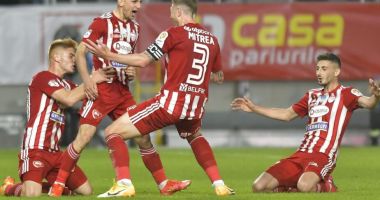 Stire din Sport : Două victorii din patru posibile pentru echipele româneşti în UEFA Conference League. FCSB, marea dezamăgire
