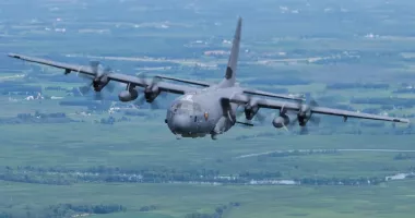 Stire din Actualitate : Zeci de victime după ce un Hercules militar s-a prăbușit în flăcări