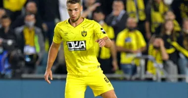 Stire din Sport : FC Hermannstadt l-a transferat pe mijlocașul defensiv israelian Aviel Zargary