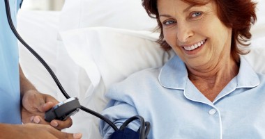 Stire din Sănătate : Cum putem ține sub control hipertensiunea arterială