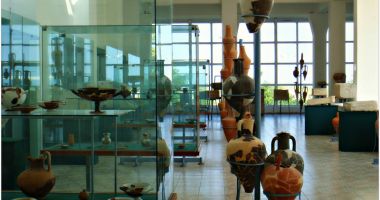 Stire din Cultură-Educație : Comorile de la Histria. De la paleolitic până în epoca de sfârșit a Imperiului Roman