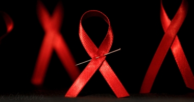 Stire din Sănătate : De ce sistemul imunitar pierde lupta cu HIV