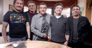 Stire din Cultură-Educație : Super-concertele anului la Casa de Cultură. Constănțenii cântă împreună cu Holograf și Loredana