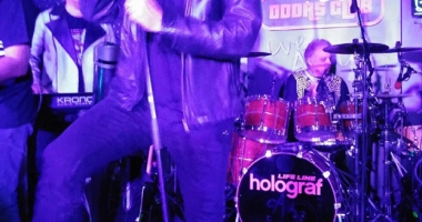 Atmosferă incendiară la concertul Holograf, din Club Doors - 2