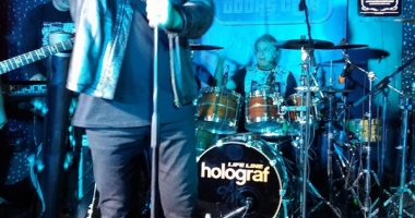 Atmosferă incendiară la concertul Holograf, din Club Doors - 3