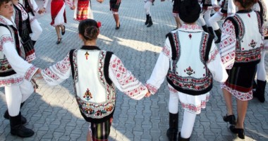 Stire din Cultură-Educație : Un nou festival al minorităților, la Cumpăna
