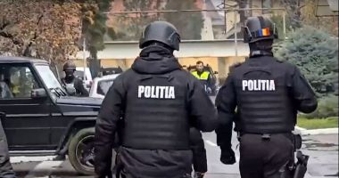 Stire din Eveniment : Horațiu Potra, din nou în fața anchetatorilor, pentru percheziții informatice
