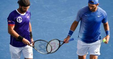 Stire din Sport : Horia Tecău şi Jean-Julien Rojer s-au oprit în semifinale la US Open