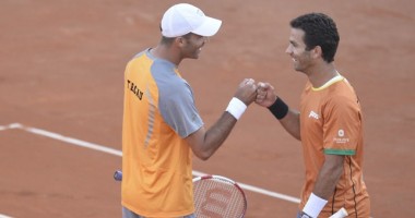 Stire din Sport : Horia Tecău, semifinalist în turneul de la Shenzhen