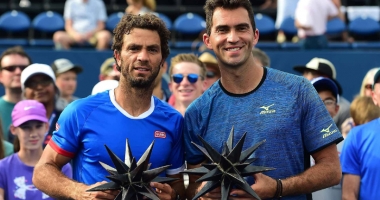 Stire din Sport : Horia Tecău și Jean-Julien Rojer, campioni  peste ocean