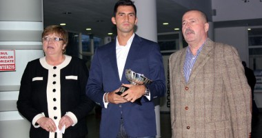 Stire din Sport : Horia Tecău, premii printre prieteni
