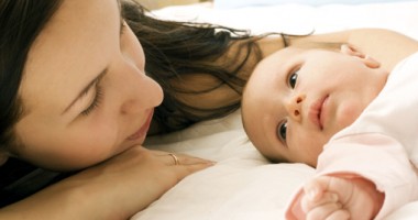 Stire din Sănătate : Ce efecte au hormonii secretați pentru copil în timpul nașterii naturale