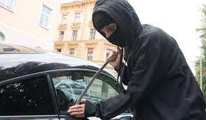 Stire din Actualitate : Cum să nu cazi victima hoţilor de buzunare sau din maşini de sărbători