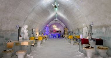 Stire din Social : Galerie foto. Duminică se deschide noul Hotel de Gheață de la Bâlea Lac
