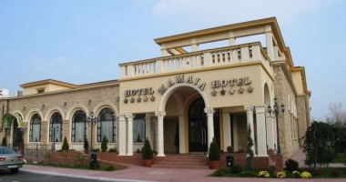 Cine a dat 2,5 milioane euro pe Complexul Hotelier Mamaia