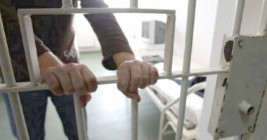 Hoți din locuințe arestați de judecătorii din Medgidia