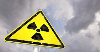 Stire din Actualitate : Hoții au furat un camion cu material radioactiv. Zece state sunt în alertă