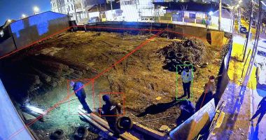 Hoţ prins cu ajutorul camerelor video inteligente, în cartierul Coiciu - 2