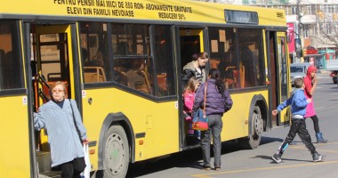 Stire din Eveniment : Hoțul care a furat  un portofel, într-un autobuz, a fost arestat