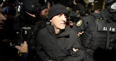 Stire din Eveniment : Horațiu Potra rămâne în arest preventiv. Măsură mai blândă pentru fiu și nepot