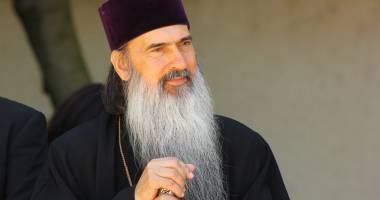 Stire din Cultură-Educație : Invitație la hramul Bisericii Sfânta Cuvioasă Parascheva, din Cumpăna