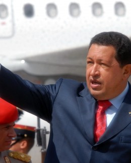 Hugo Chavez recunoaște că a fost operat de cancer