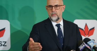 Stire din Actualitate : Kelemen Hunor: Ne vom întâlni PSD, PNL, USR, UDMR şi minorităţi şi încep discuţiile. Ar fi o greşeală ca această coaliţie să se certe pe funcţii
