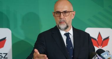 Stire din Politică-Administrație : Kelemen Hunor: „UDMR respinge limitarea cetățeanului în privința pensiei private”